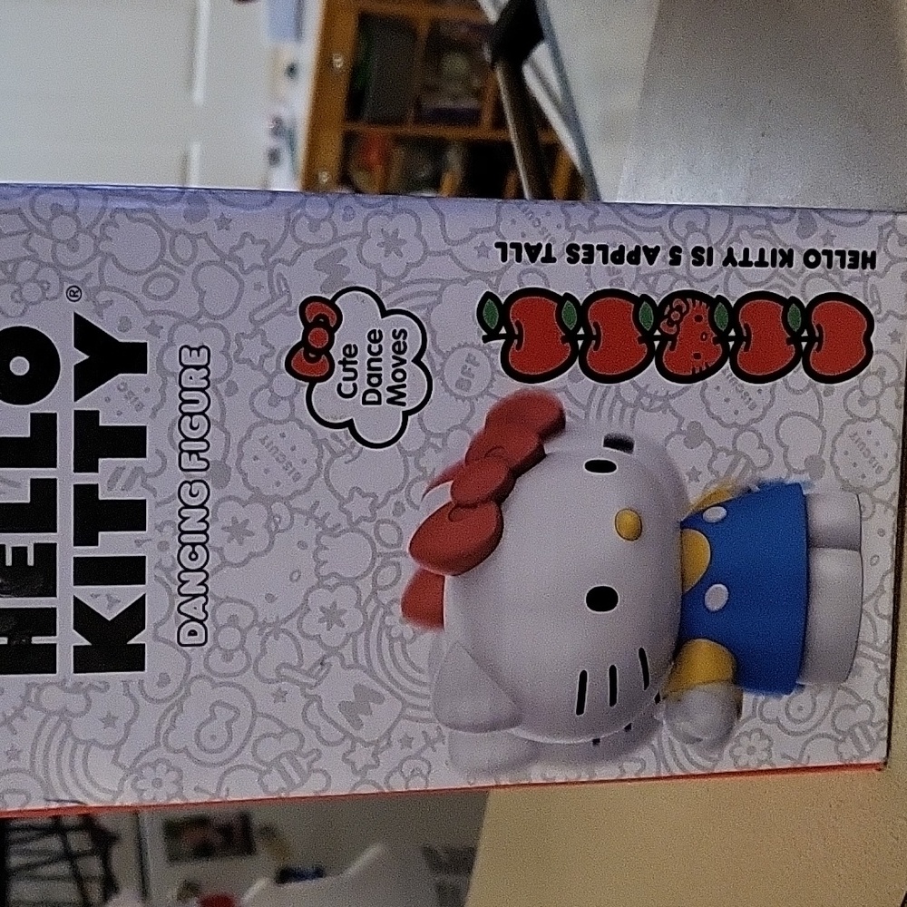 COPY - Hello Kitty - Picture 4 of 7